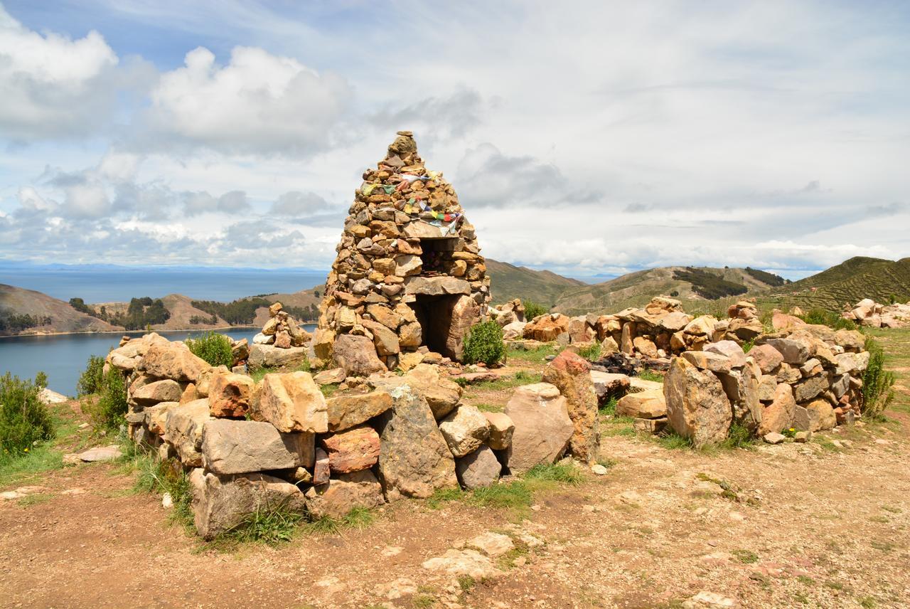 Hostal Jallalla Comunidad Yumani ภายนอก รูปภาพ
