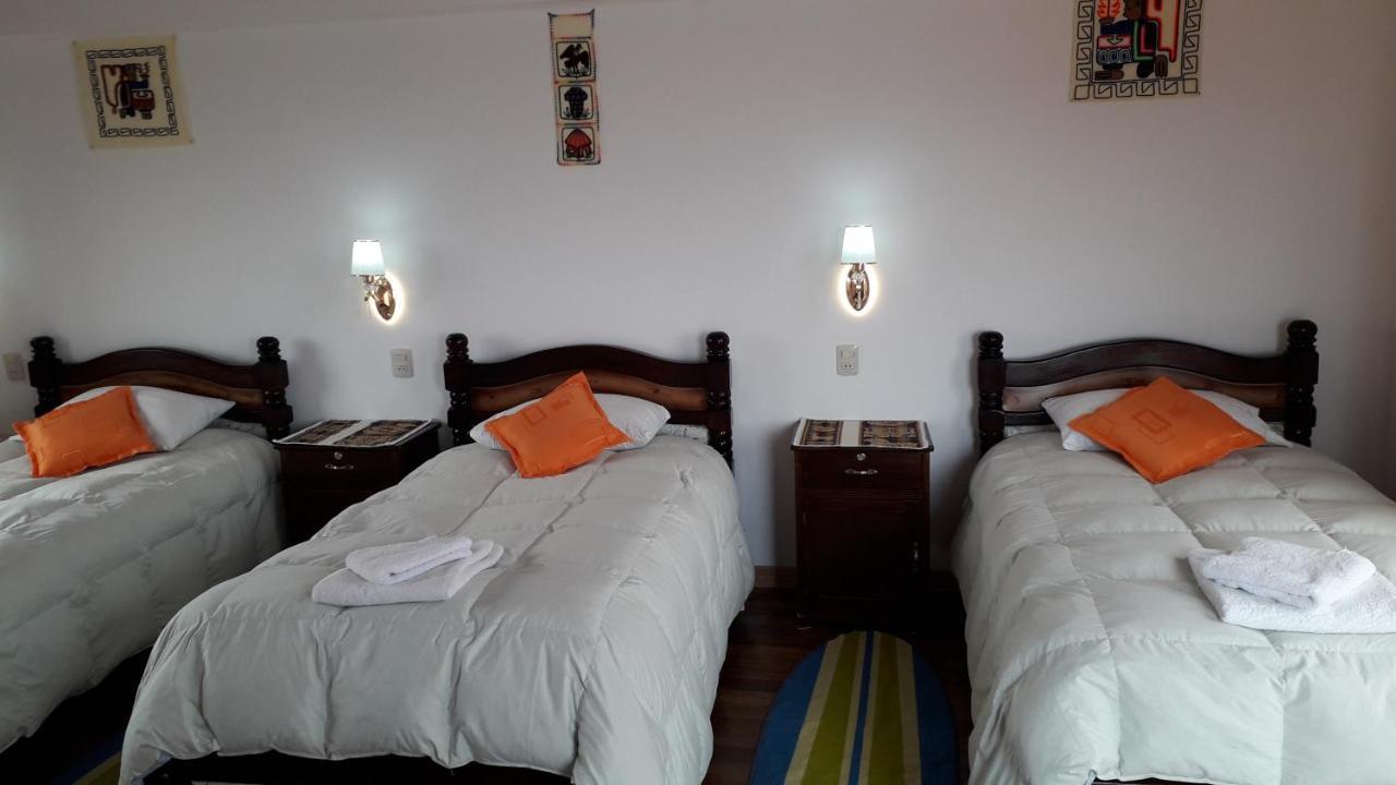 Hostal Jallalla Comunidad Yumani ภายนอก รูปภาพ