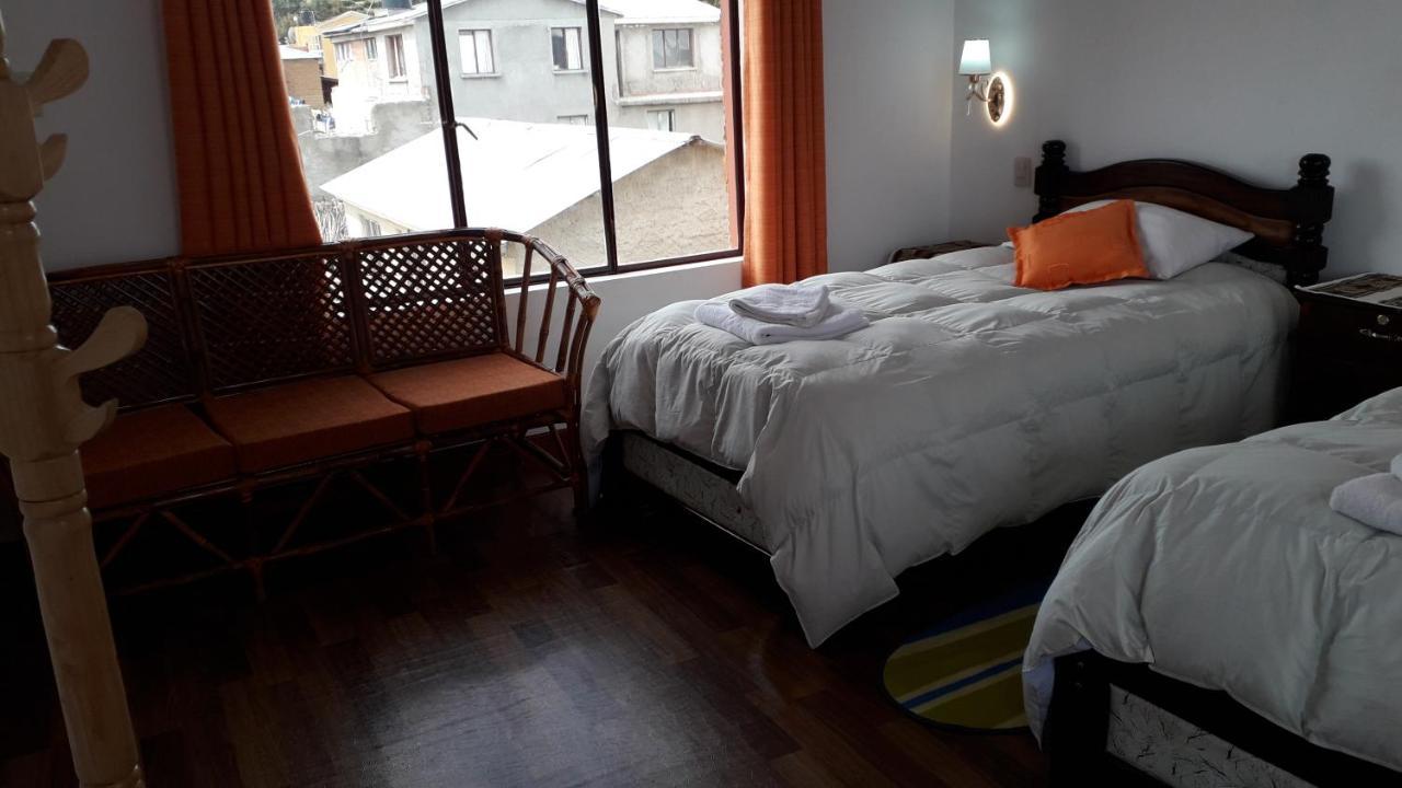 Hostal Jallalla Comunidad Yumani ภายนอก รูปภาพ